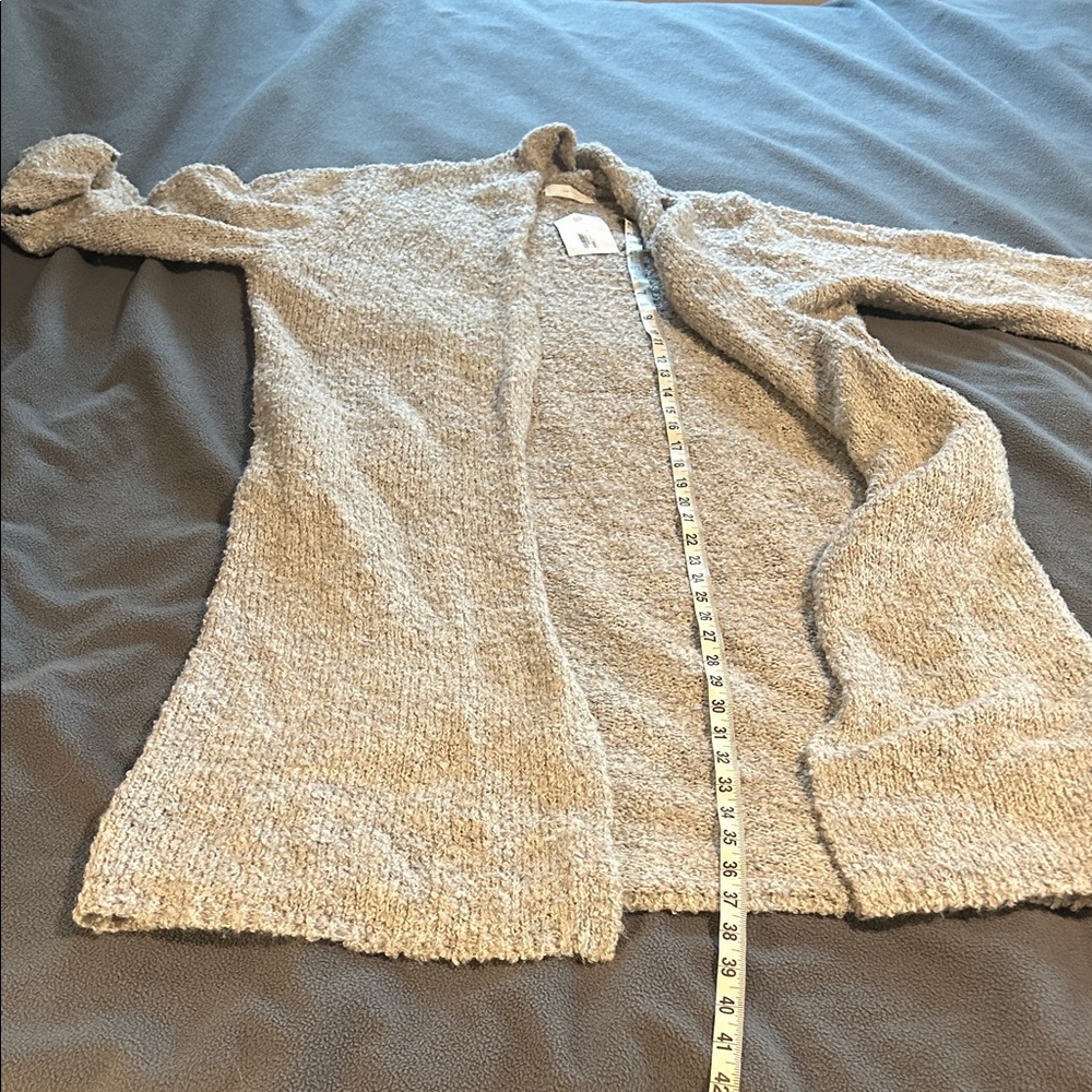 Cozy Gray Knit Cardigan - Picture 3 of 10